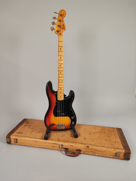 Bas, Fender Precision Bass