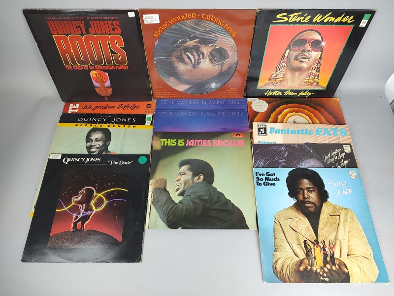 LP-skivor 14 st bl.a. Stevie Wonder, James Brown, Quincy Jones m.fl.