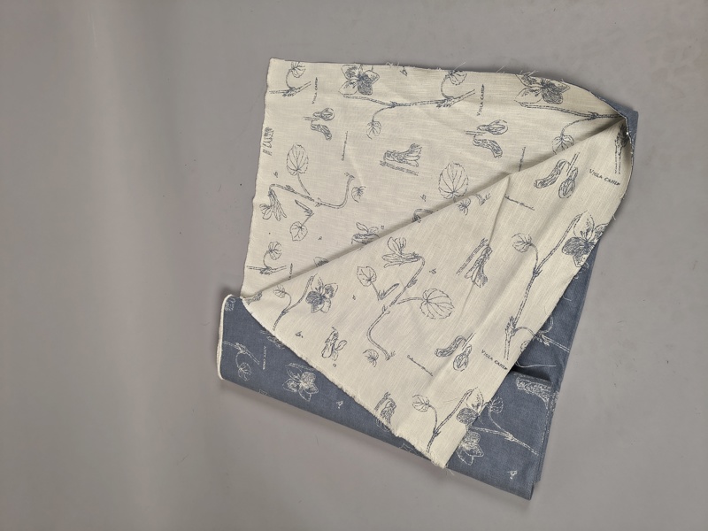 Möbeltyg, Prada, design Yves Saint Laurent