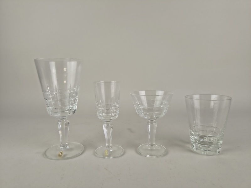 Glasservis, Johansfors