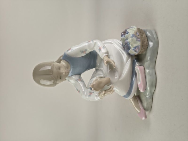 Figurin, Nao Spanien
