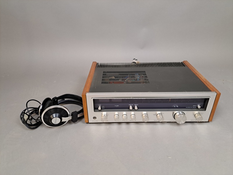 Radio & hörlurar, Kenwood KR-4600 & KHH-32