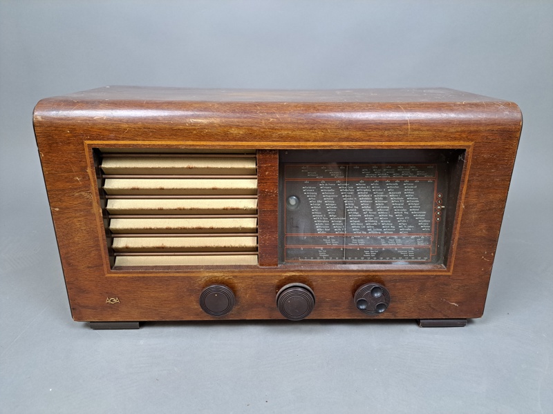 Äldre radio, AGA