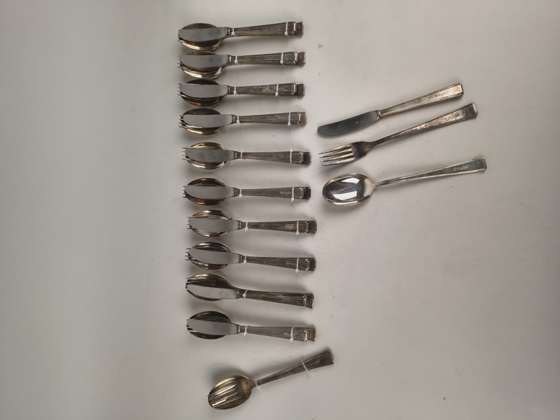 Bestickuppsättning, "Göingehof" nysilver
