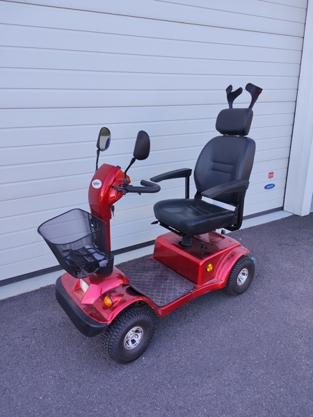 Promenadscooter/Permobil, Lyfco EML46A