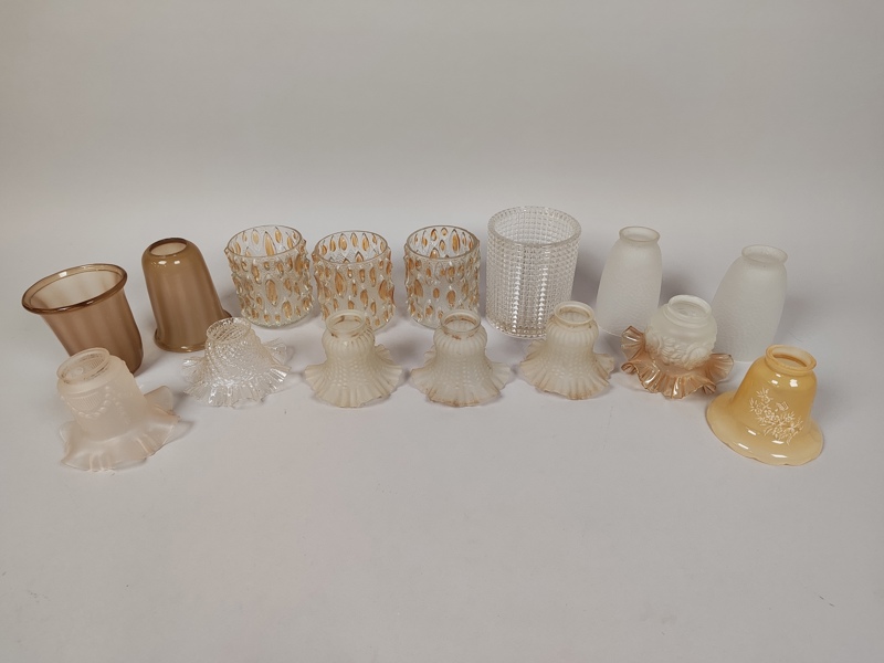 Parti lampkupor/lampskärmar, glas