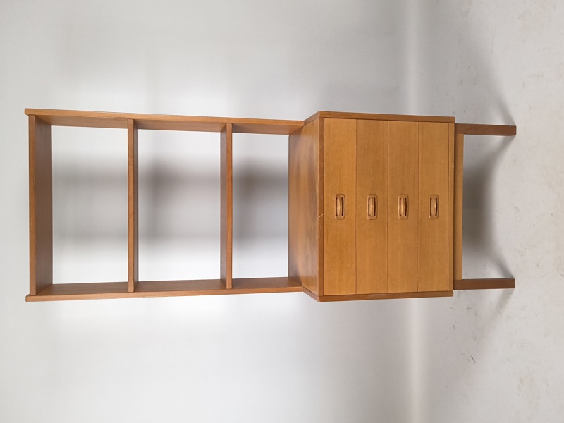 Bokhylla med underskåp, teak, 1960-tal