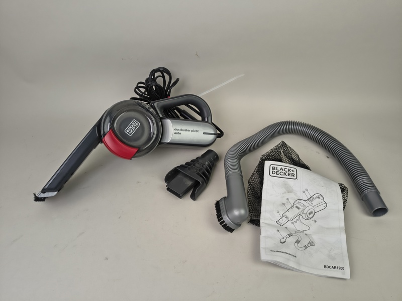 Cyklonhanddammsugare, Black & Decker, 12 V