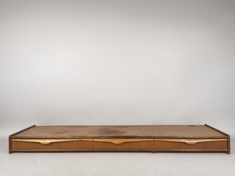 Hurts /skrivbordsdel till hyllsystem, teak & ek