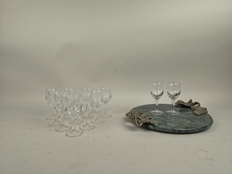Serveringsbricka & glas