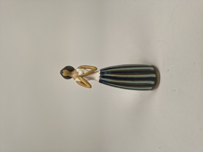 Figurin, "Backafallsflickan" Cay Cedergren