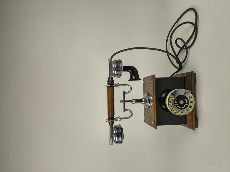 Äldre Telefon