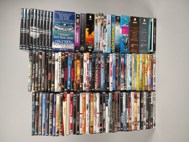 Stort parti DVD-filmer & serier
