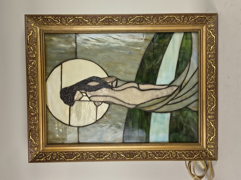 Blyinfattatglas med belysning, Art Nouveau - stil