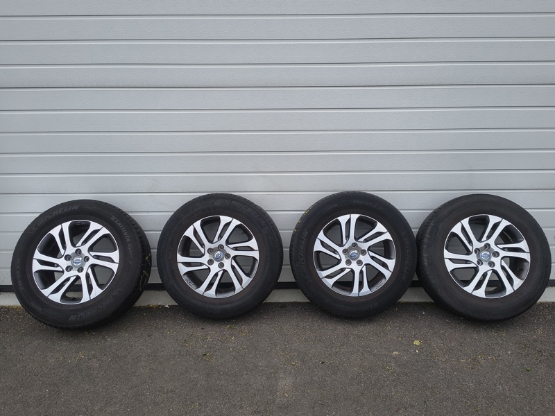 Aluminiumfälgar, 17 ", Volvo XC60