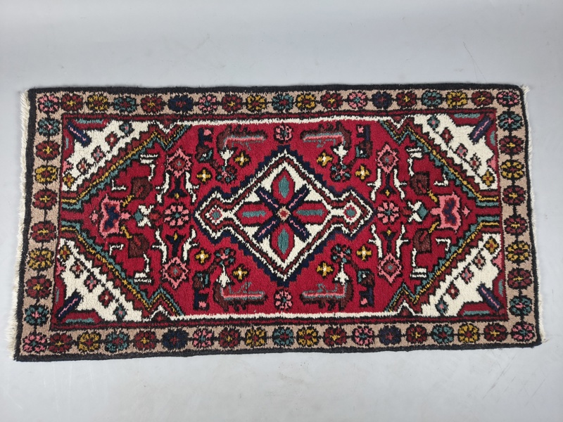 Orientalisk matta, handknuten