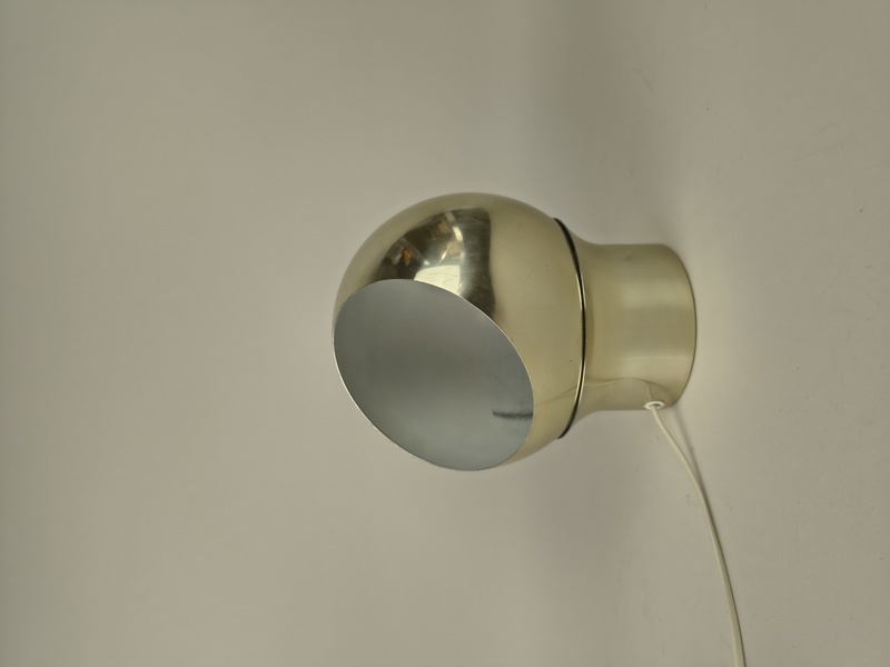 Vägglampa, Hemi Klot 3