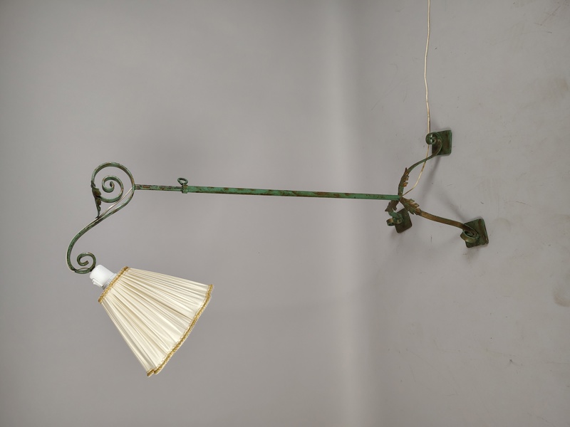 Golvlampa, smide