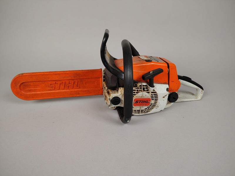 Motorsåg, Stihl 024 AV