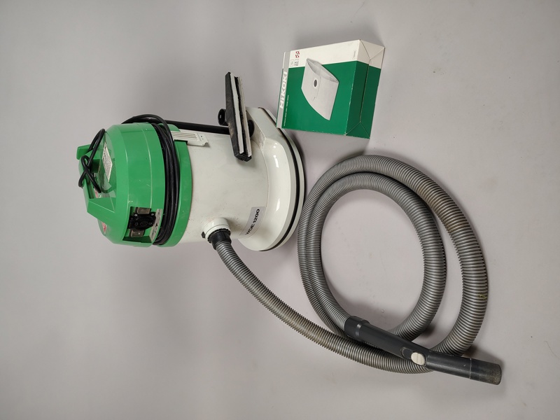 Grovdammsugare, Hitachi WDE1200