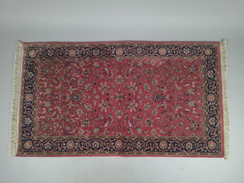Orientalisk matta, handknuten