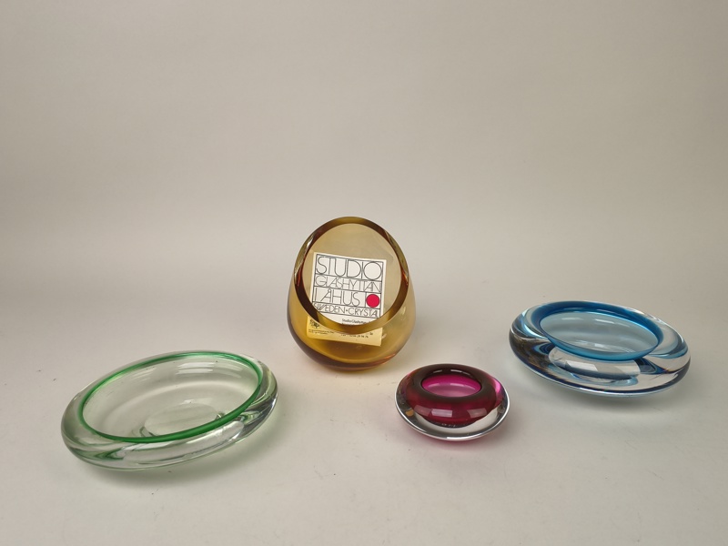 Konstglas, 4 delar Studio Åhus, signerat