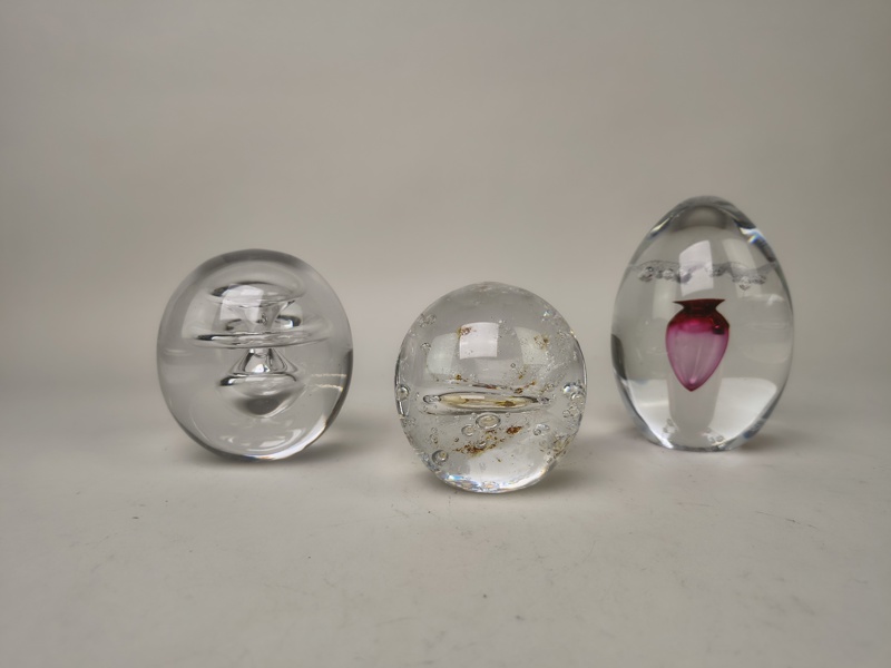 Konstglas 3 delar, Studio Åhus, signerat