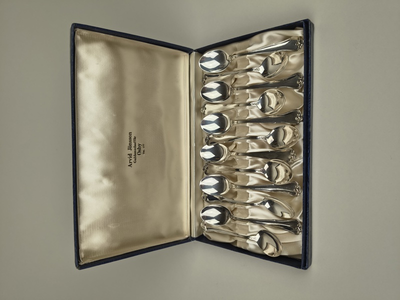 Mockaskedar, Mema Silver 12 st