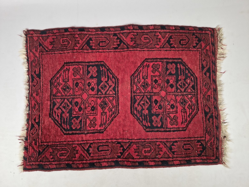 Orientalisk matta, handknuten