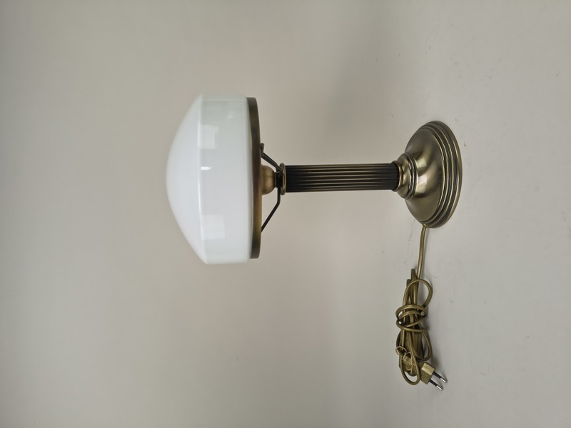 Bordslampa, Strindberg-modell