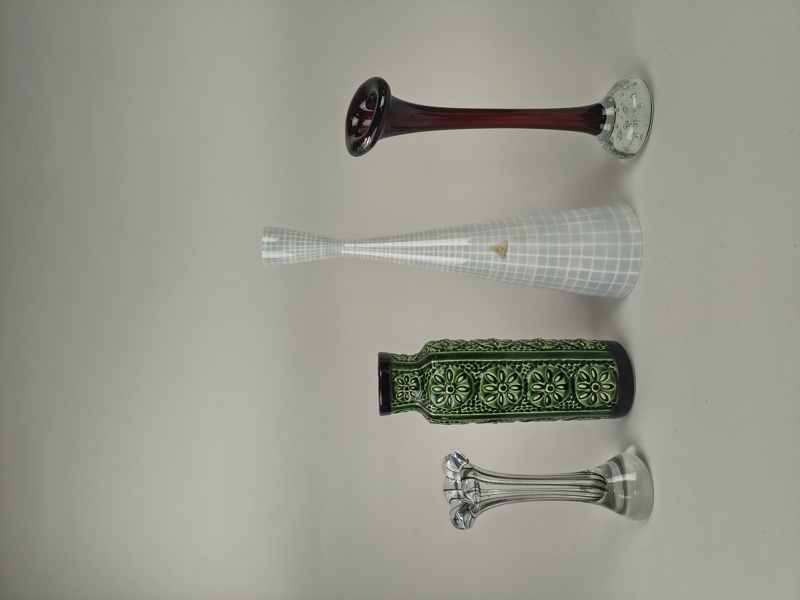 Vaser 4 st, bl.a. Royal Dux