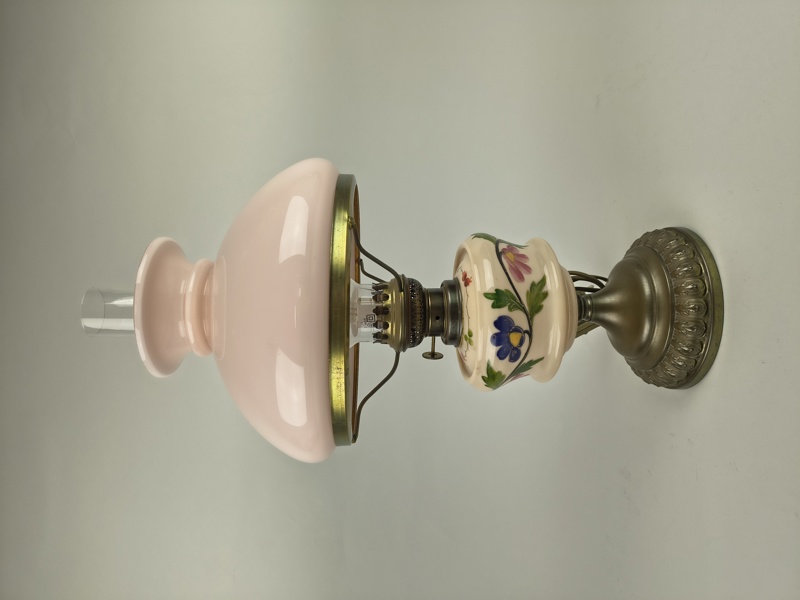 Bordslampa, omgjord fotogenlampa