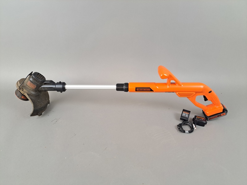 Grästrimmer, Black & Decker, Batteridriven