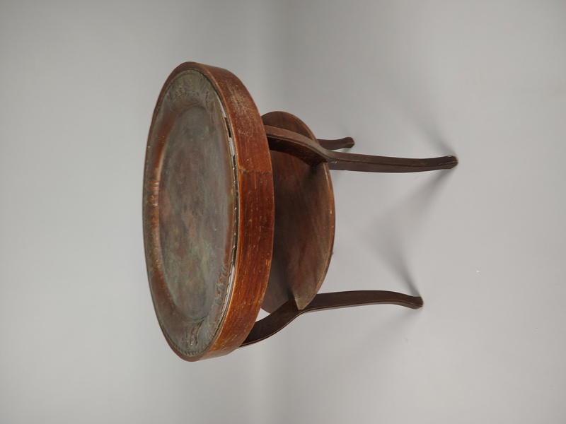 Rökbord, Jugend
