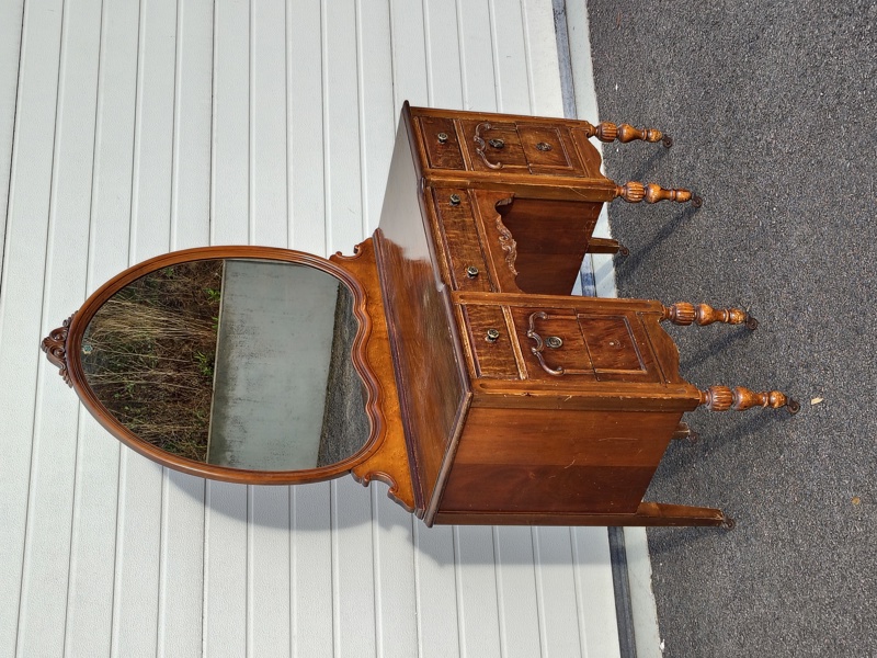 Spegelbyrå, tidigt 1900-tal