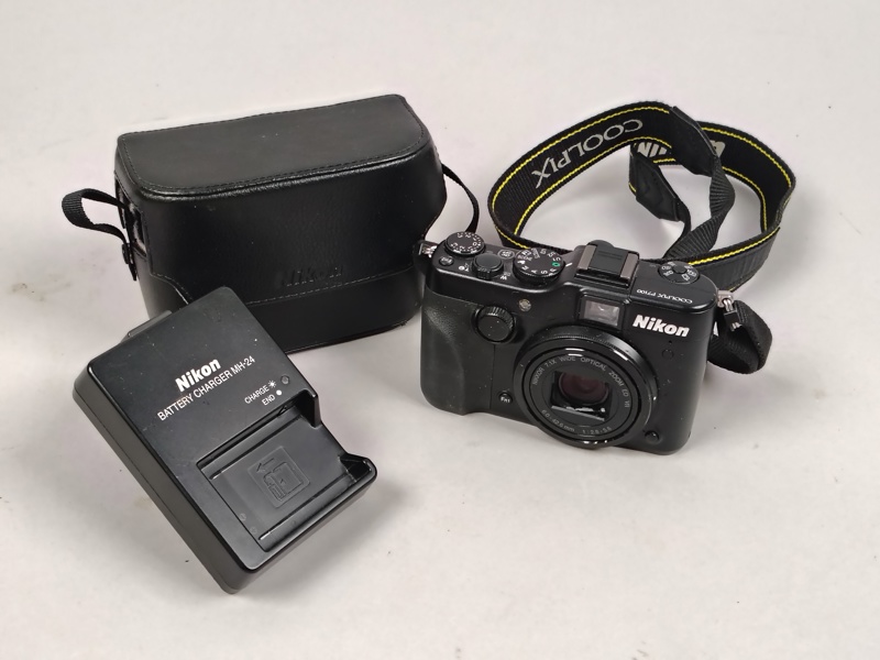 Kamera, Nikon CoolPix P7100