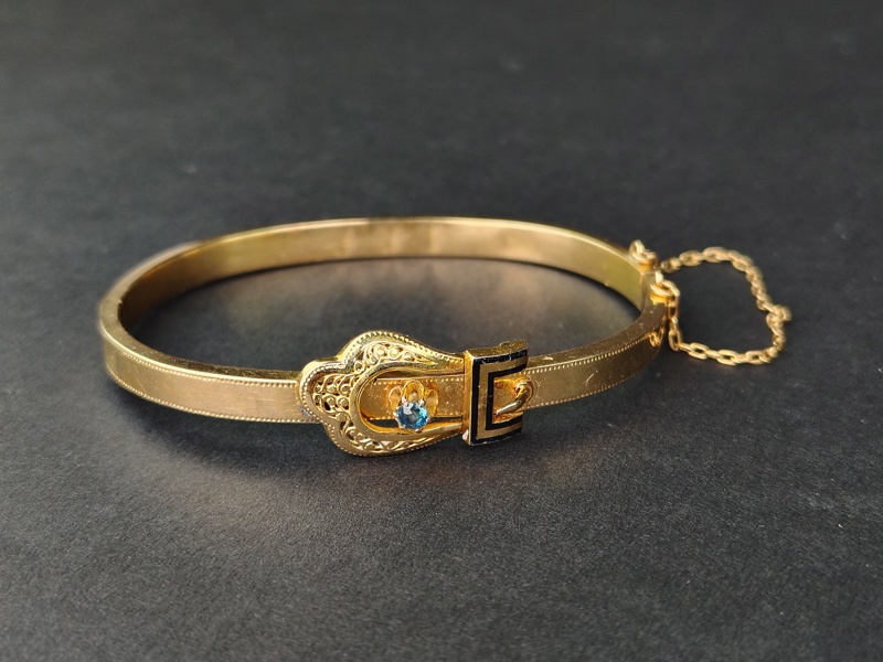 Armring, 18 k Guld, akvamarin, Art Deco