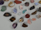Mineraler & Kristaller bl.a. Ametist, Jade, Turkos, Agat, Tigeröga m.fl.