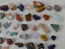 Mineraler & Kristaller bl.a. Ametist, Jade, Turkos, Agat, Tigeröga m.fl.