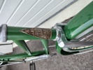 Damcykel, Monark