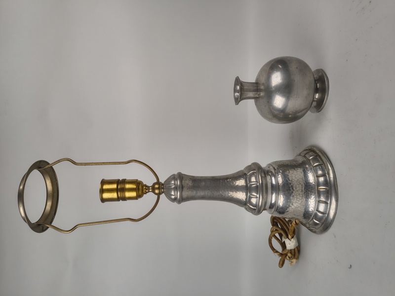 Bordslampa & Vas, bl.a. CG Hallberg 1935