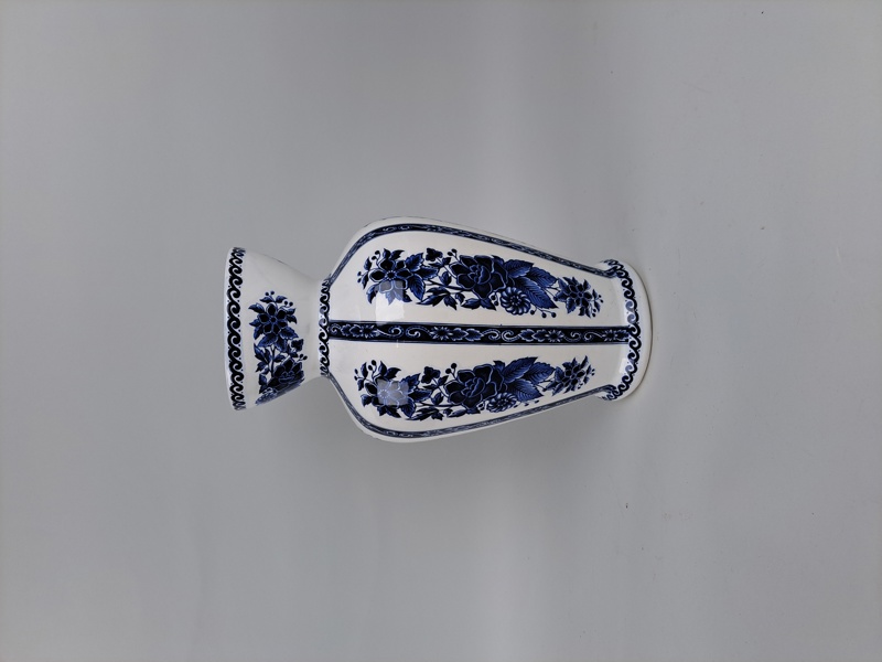 Golvvas, Delft-motiv