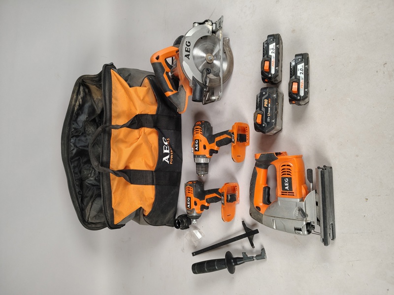 Verktygspaket, AEG