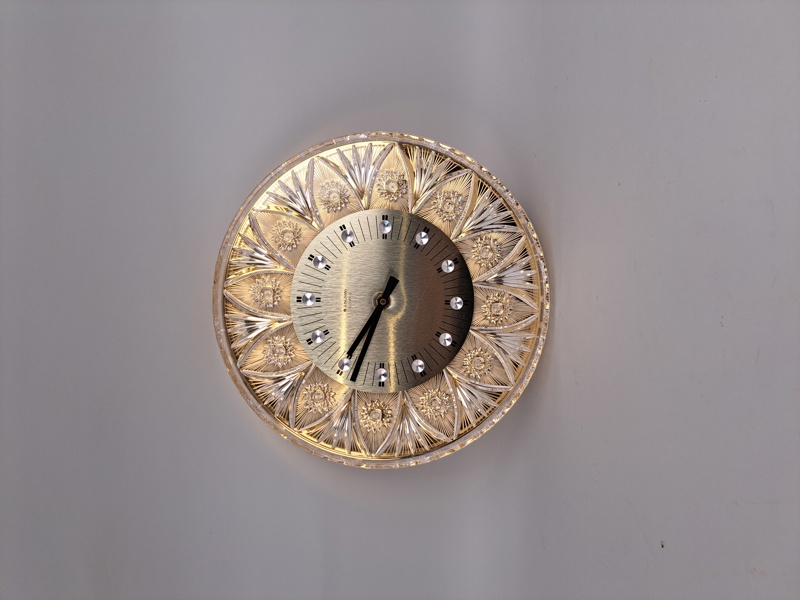 Väggklocka, Junghans Quartz