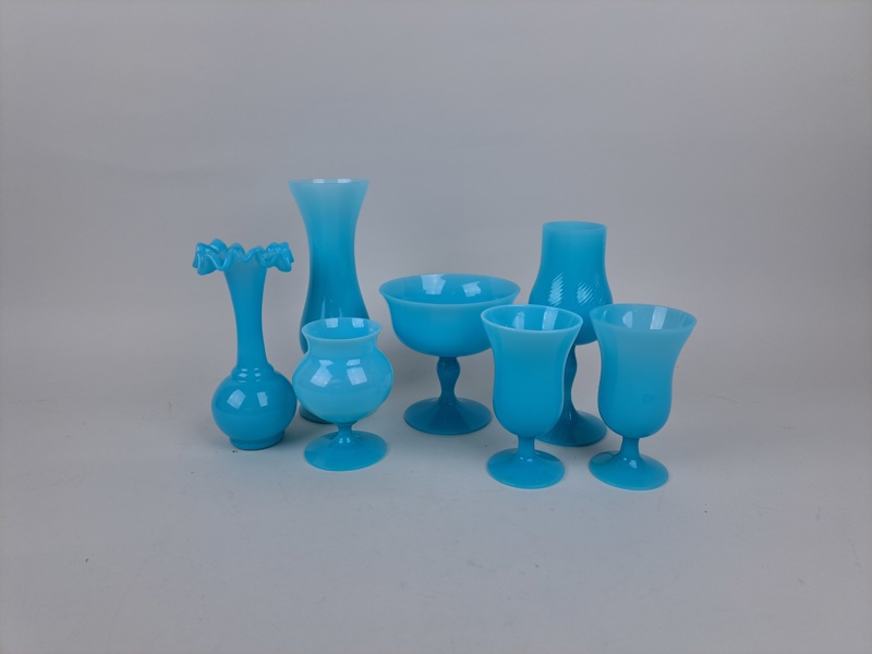 Parti blått glas, Retro