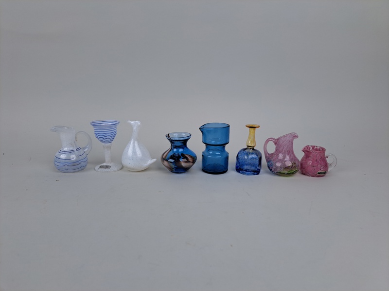 Diverse miniatyr glas