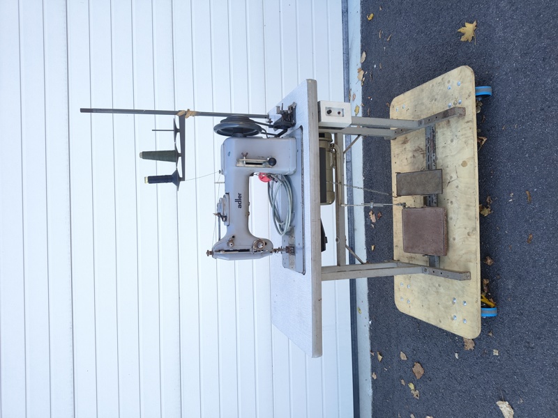 Industriell Symaskin, Adler 166-1, 3 fas