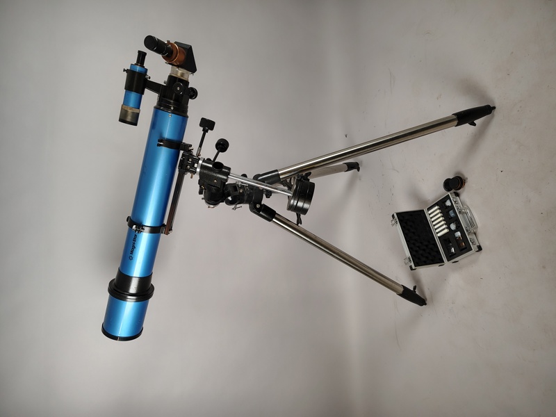 Teleskop, Magni-Star EQ-120