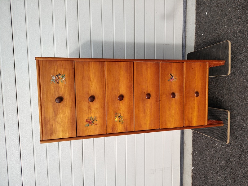 Byrå, 6-lådig furu