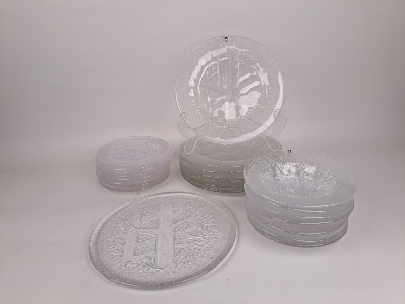 Glasservis, Pukeberg, 23 delar